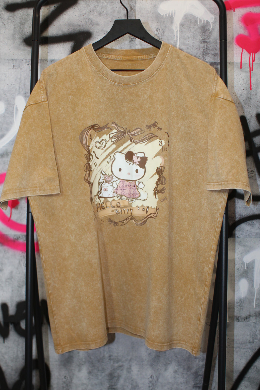 Vintage Kitty Sand Tee